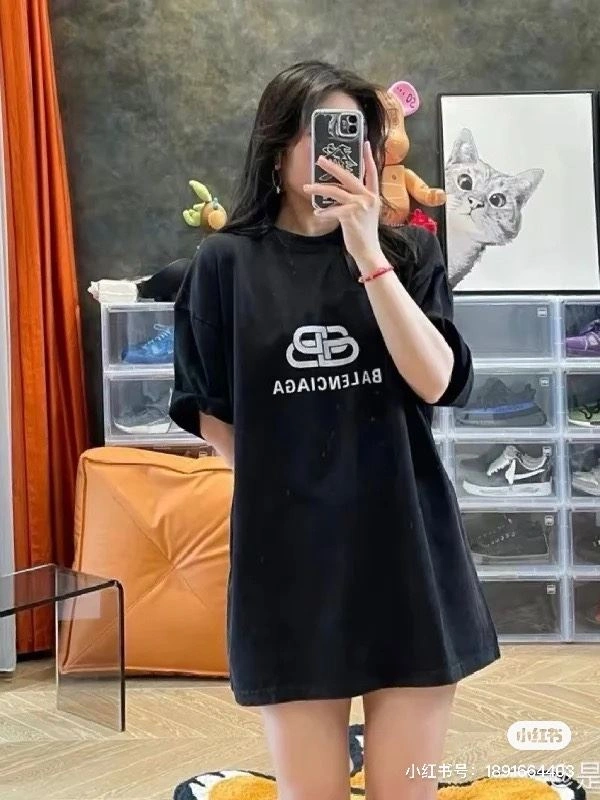Durable Balenciaga T-Shirts 98046