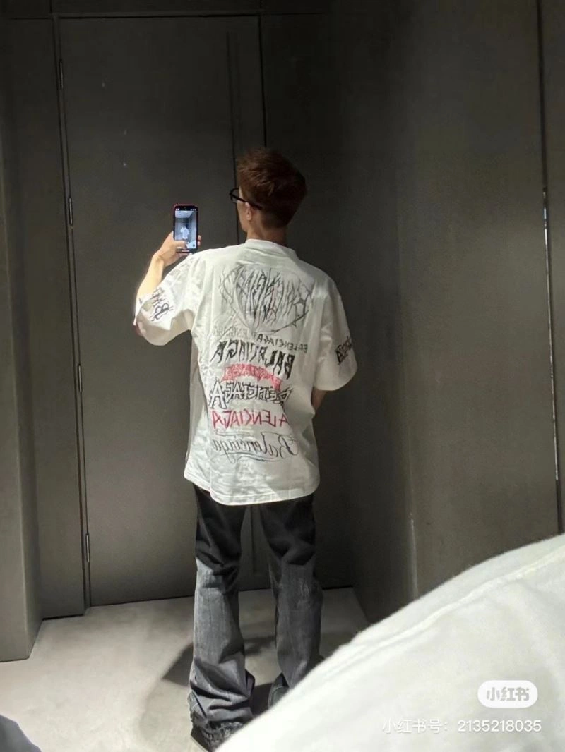 Balenciaga T-Shirts Popular 98028