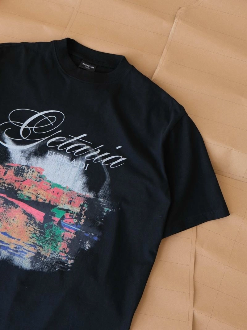 Balenciaga T-Shirts TimelessDesign 98017