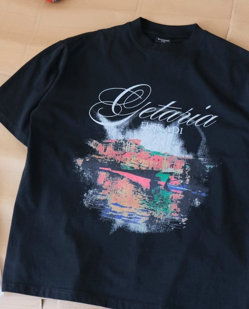 Balenciaga T-Shirts TimelessDesign 98017