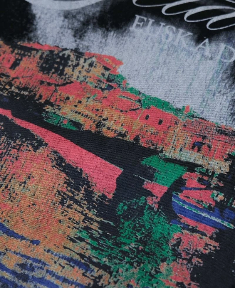 Balenciaga T-Shirts TimelessDesign 98017
