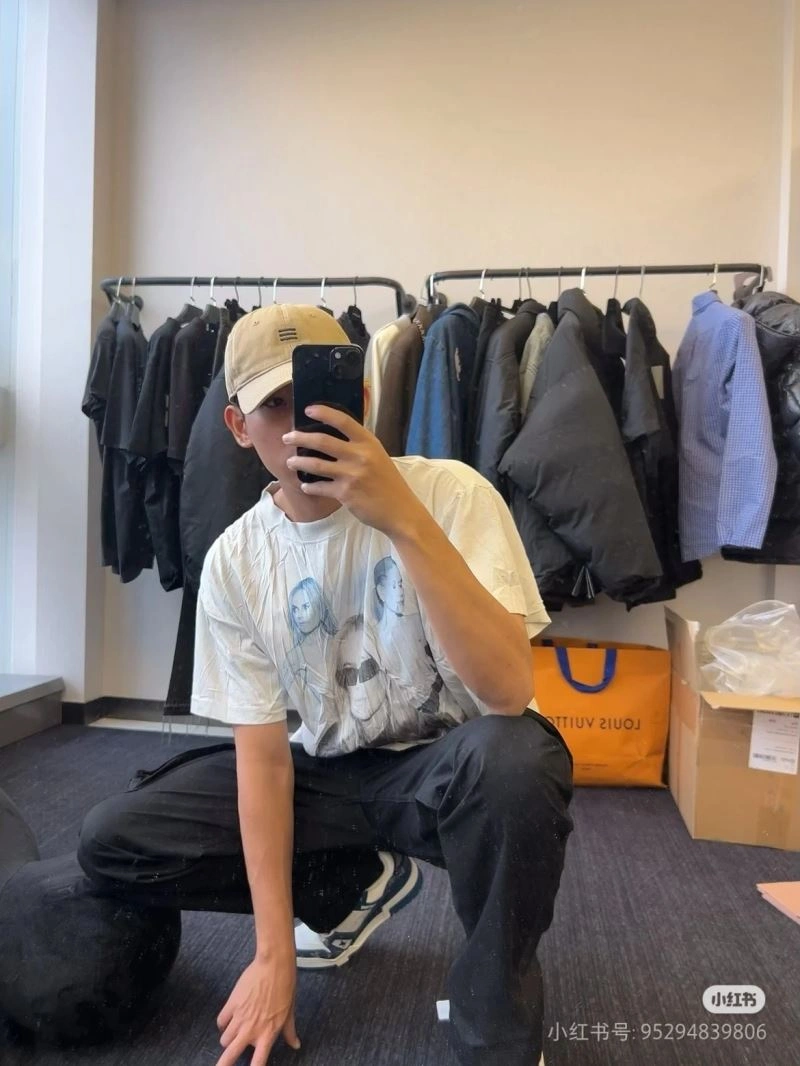 Balenciaga T-Shirts Popular 98078