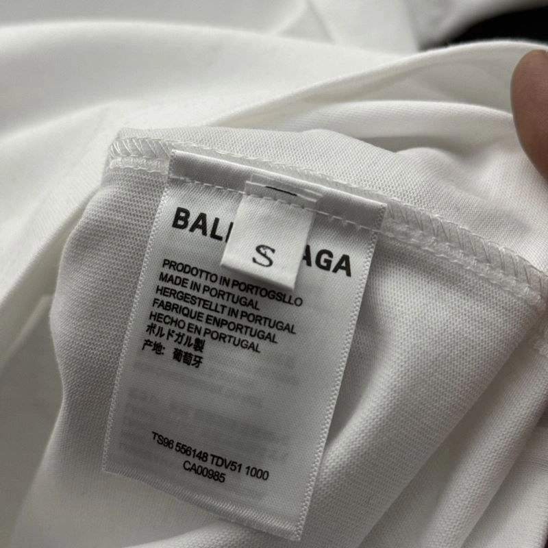 Balenciaga T-Shirts Sleek 98012