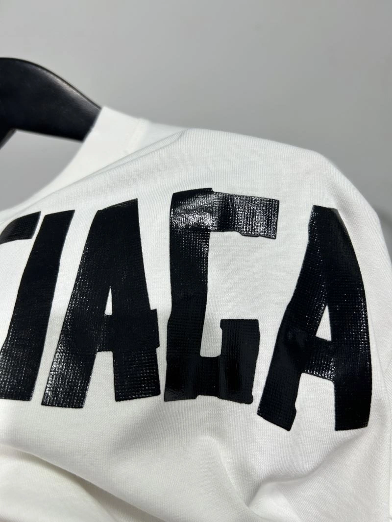 Balenciaga T-Shirts Durable 98001