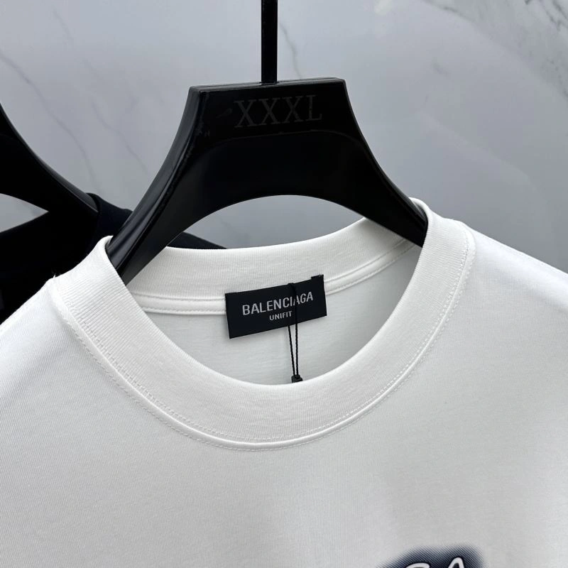 Breathable Balenciaga T-Shirts 97997