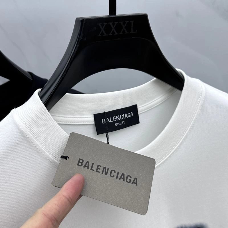 Breathable Balenciaga T-Shirts 97997