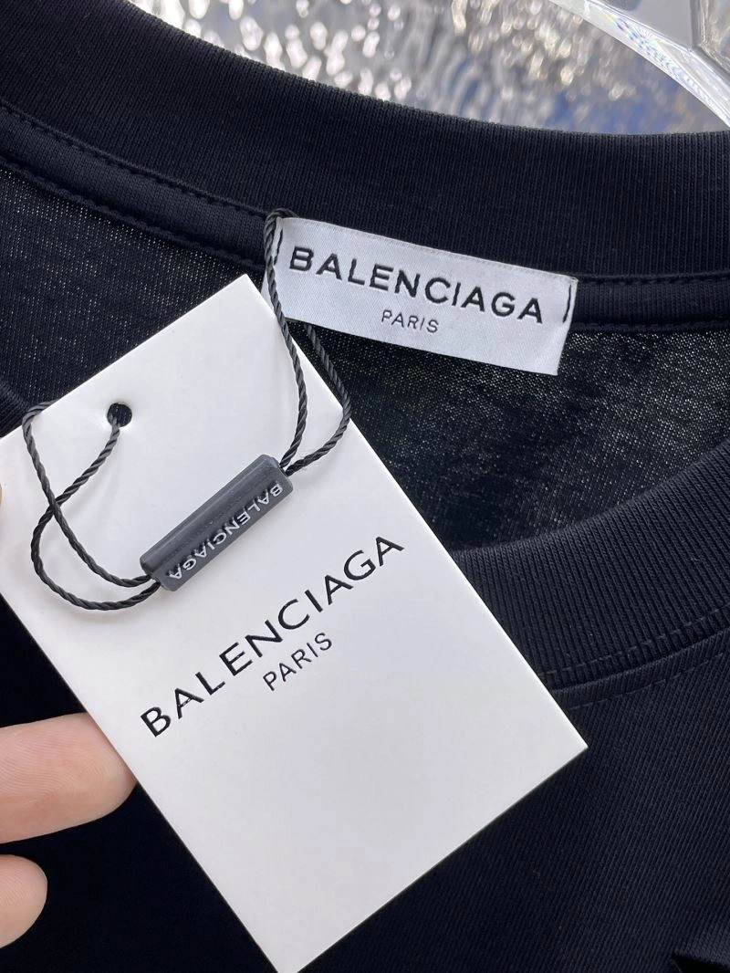 Balenciaga T-Shirts TimelessDesign 97968