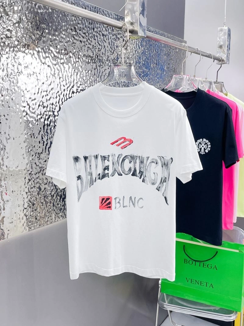 Effortless Balenciaga T-Shirts 97966