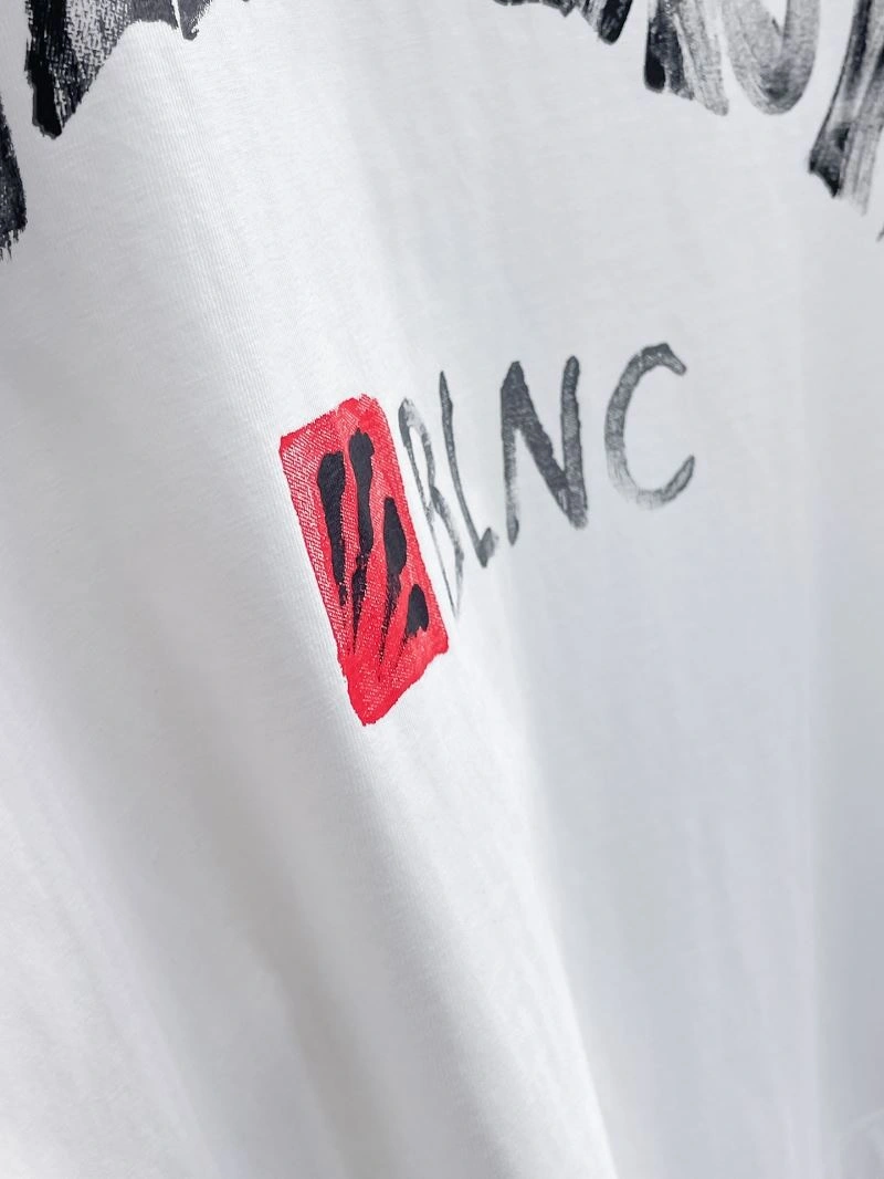 Effortless Balenciaga T-Shirts 97966