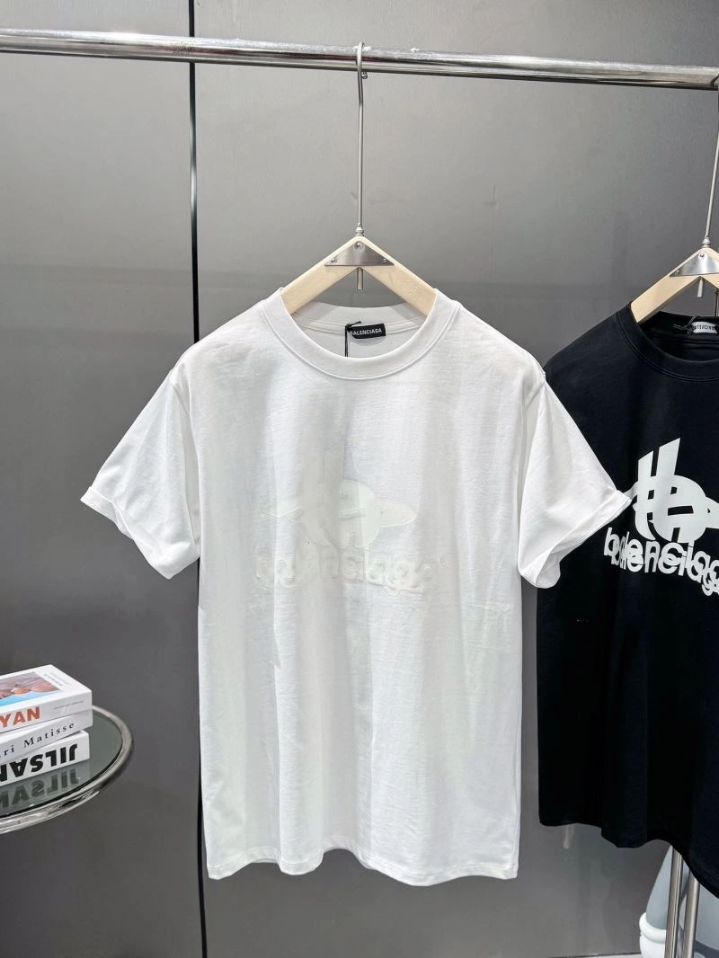 Comfortable Balenciaga T-Shirts 97947