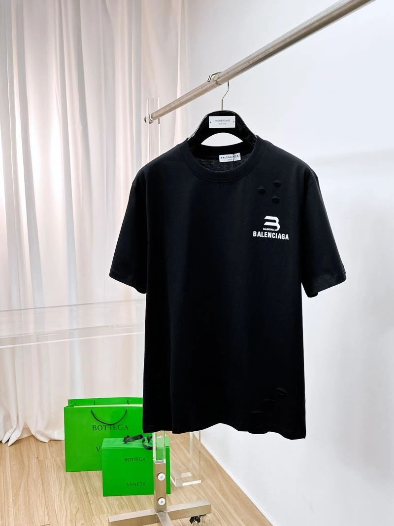 Balenciaga T-Shirts Comfortable 97850
