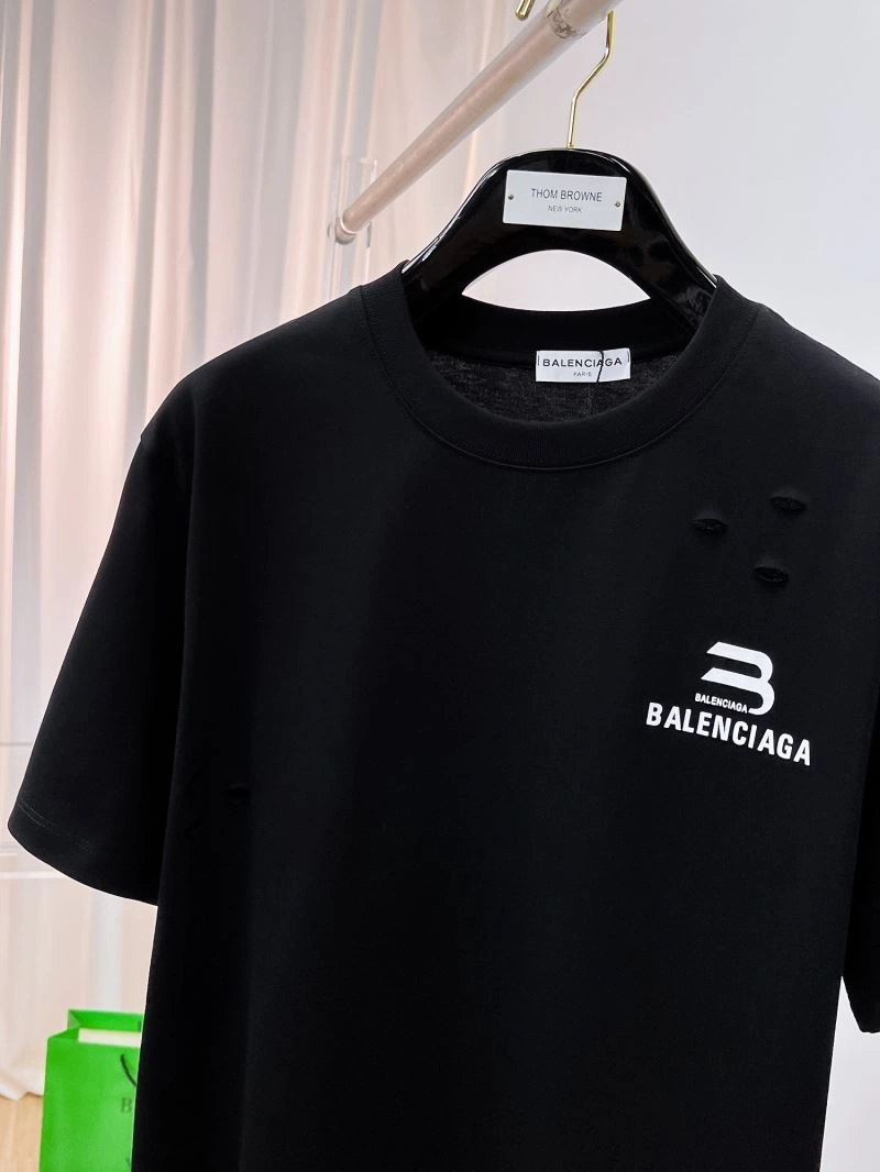 Balenciaga T-Shirts Comfortable 97850