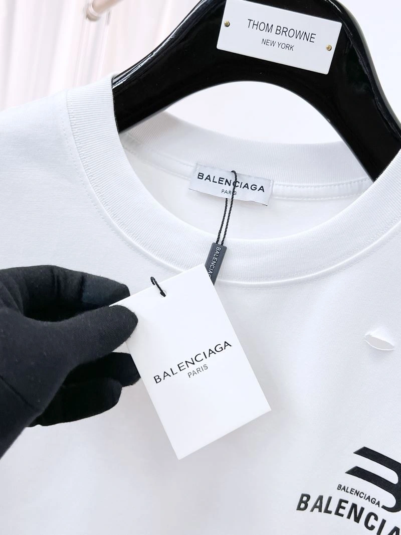 Balenciaga T-Shirts FashionForward 97848