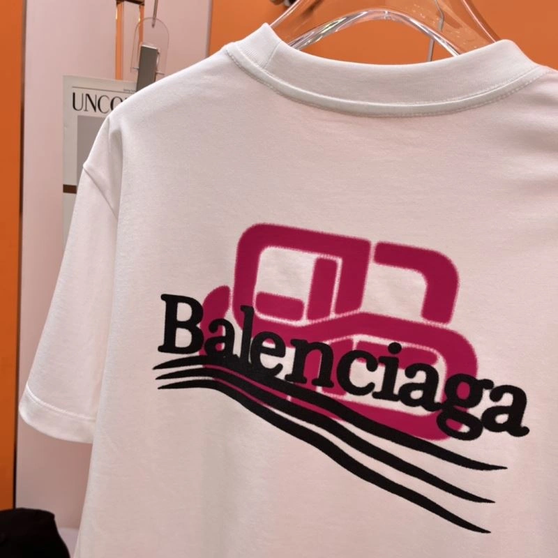 Functional Balenciaga T-Shirts 97819