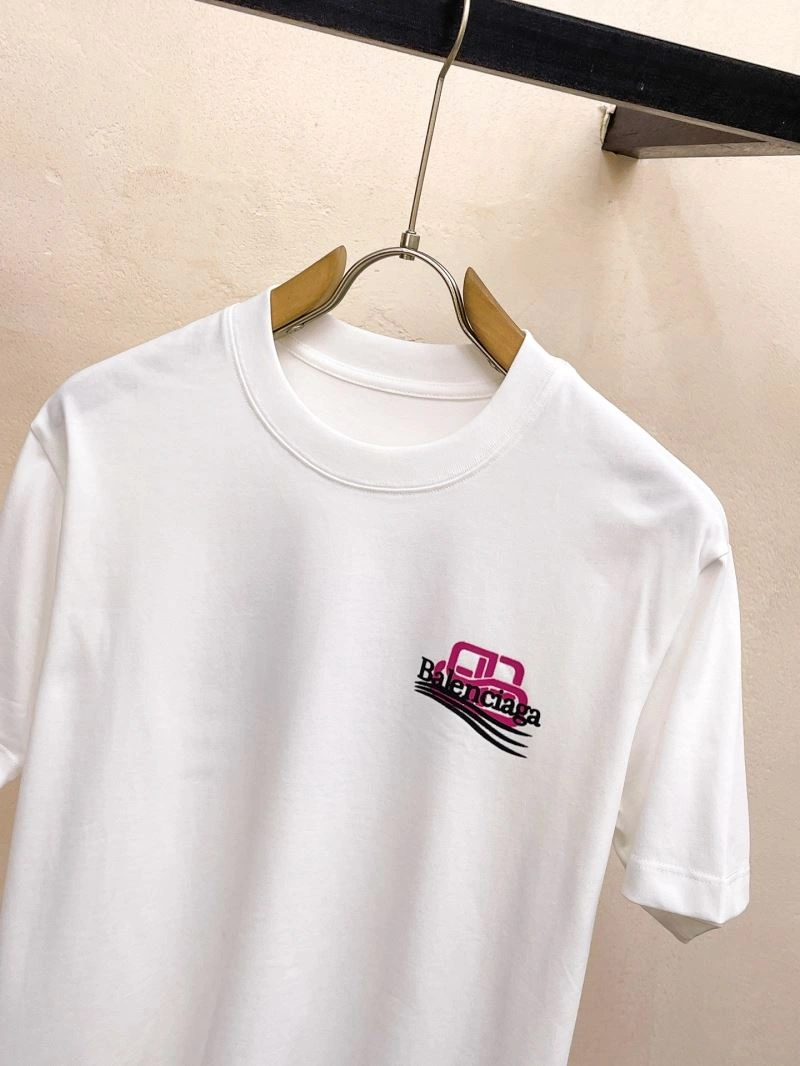 Neat Balenciaga T-Shirts 97815