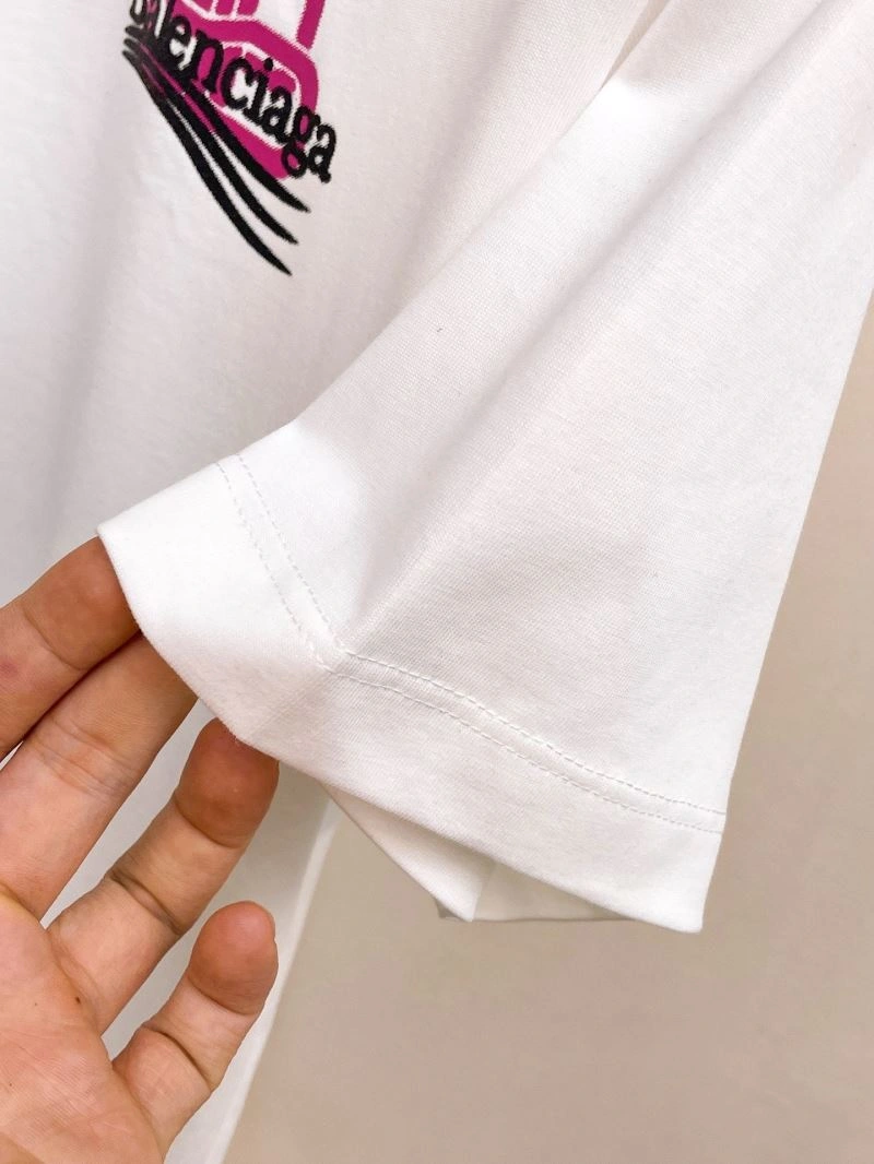 Neat Balenciaga T-Shirts 97815