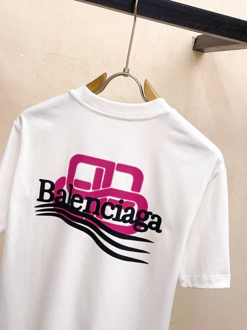 Neat Balenciaga T-Shirts 97815
