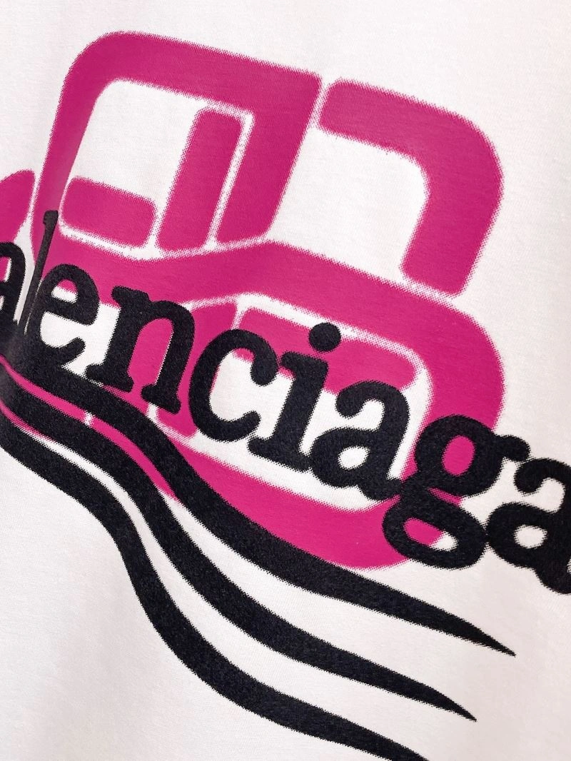 Neat Balenciaga T-Shirts 97815