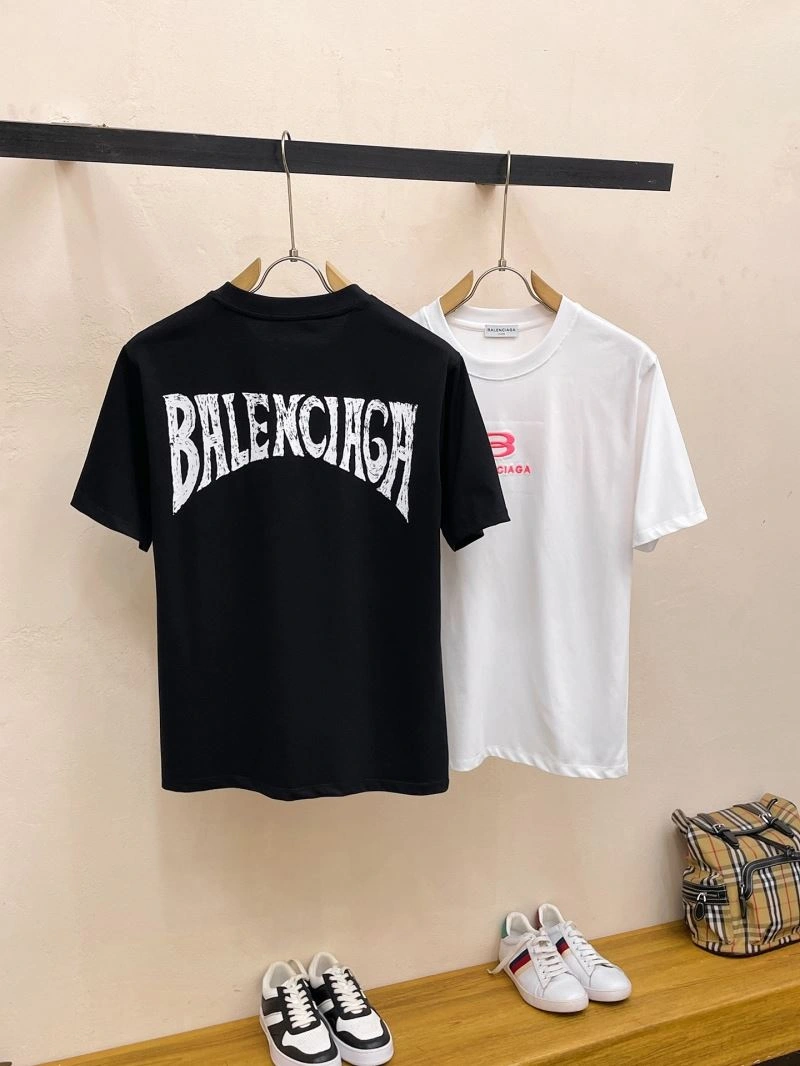 Elegant Balenciaga T-Shirts 97809
