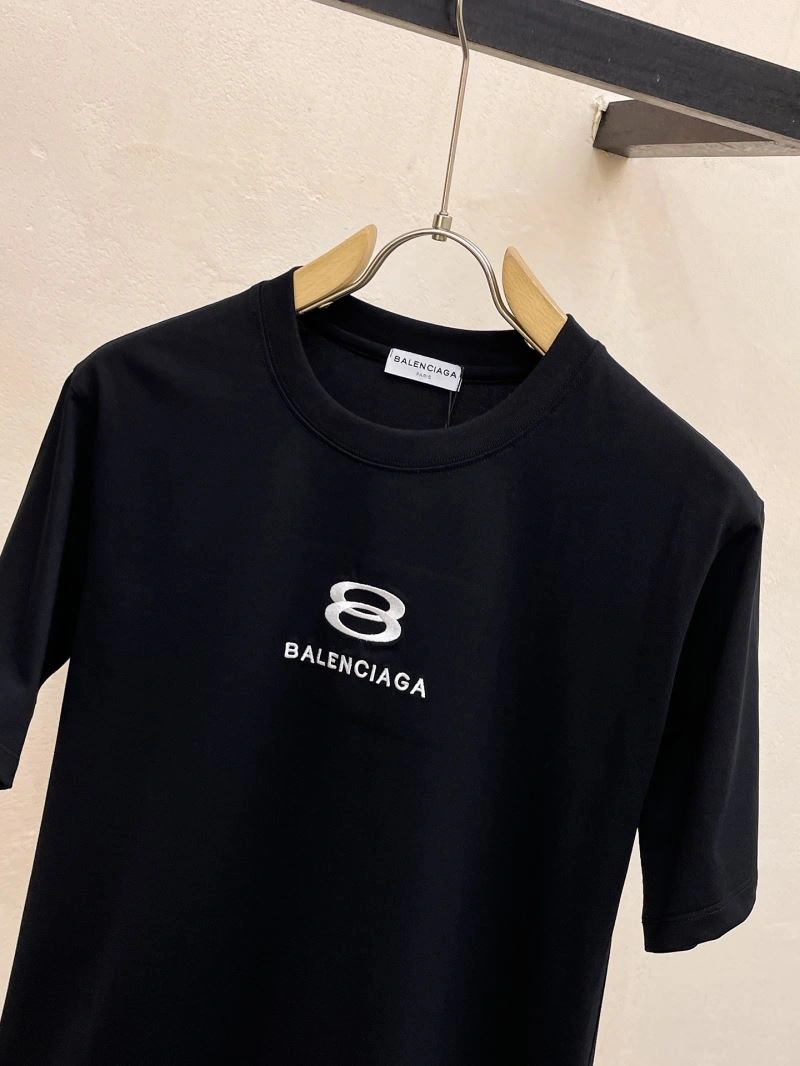 Elegant Balenciaga T-Shirts 97809