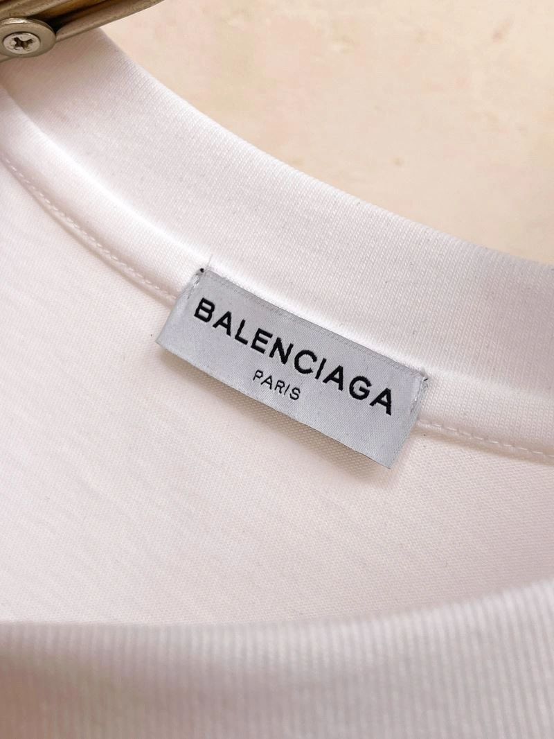 WrinkleFree Balenciaga T-Shirts 97810