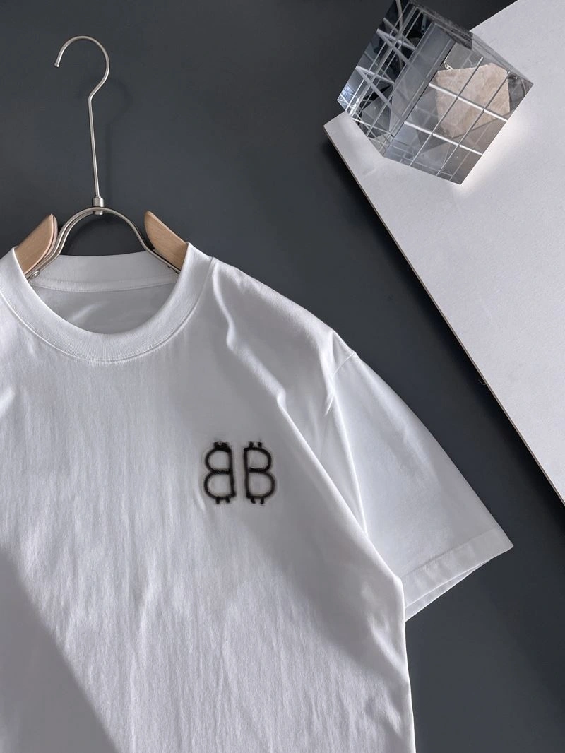 Fashionable Balenciaga T-Shirts 97821