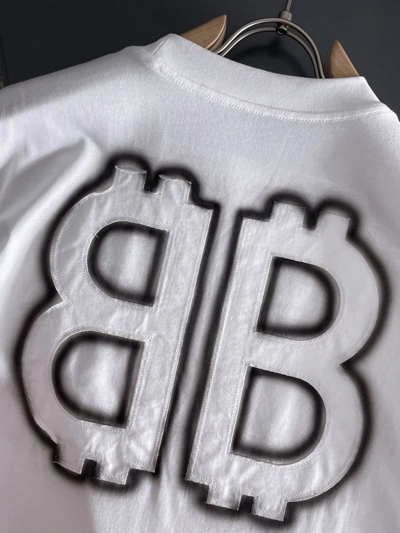 Fashionable Balenciaga T-Shirts 97821