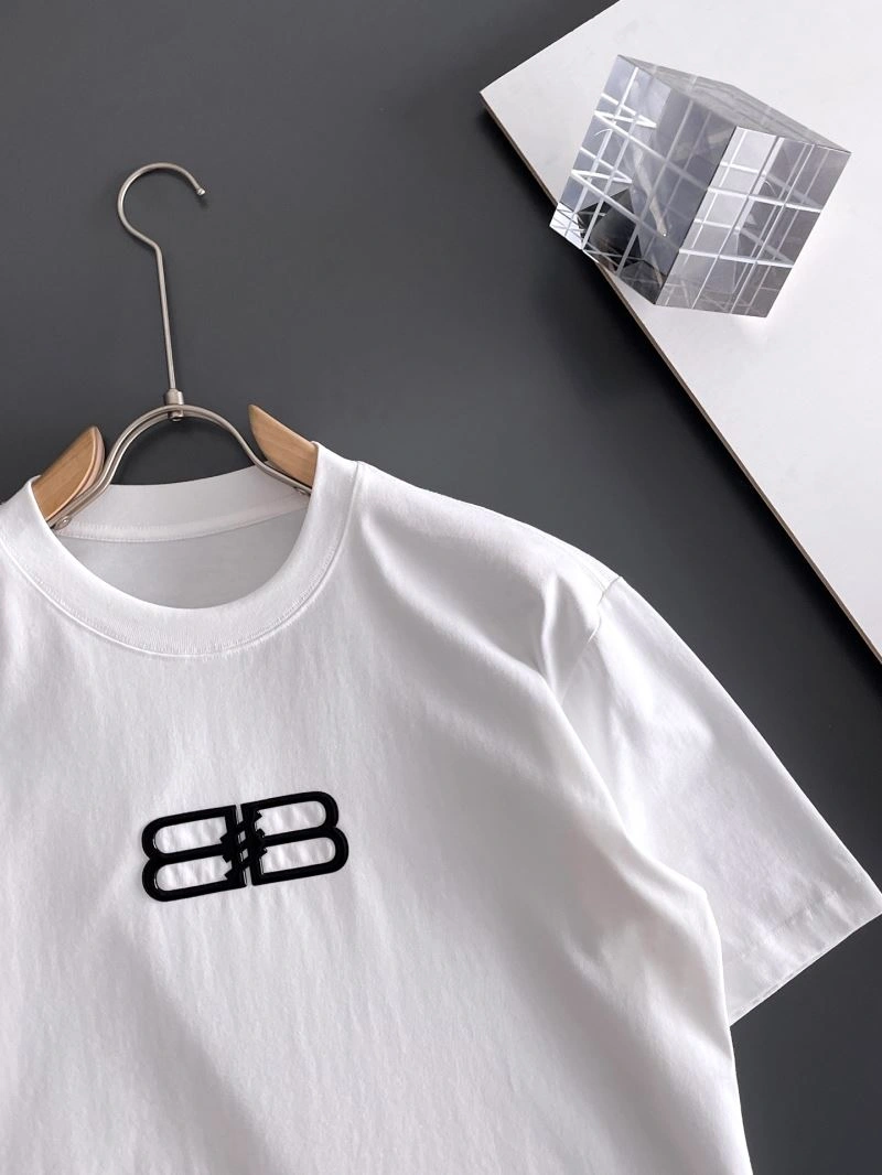 Balenciaga T-Shirts Durable 97804