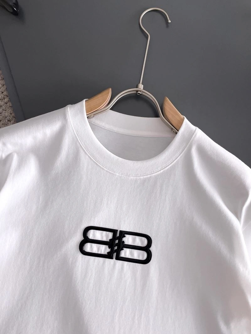 Balenciaga T-Shirts Durable 97804