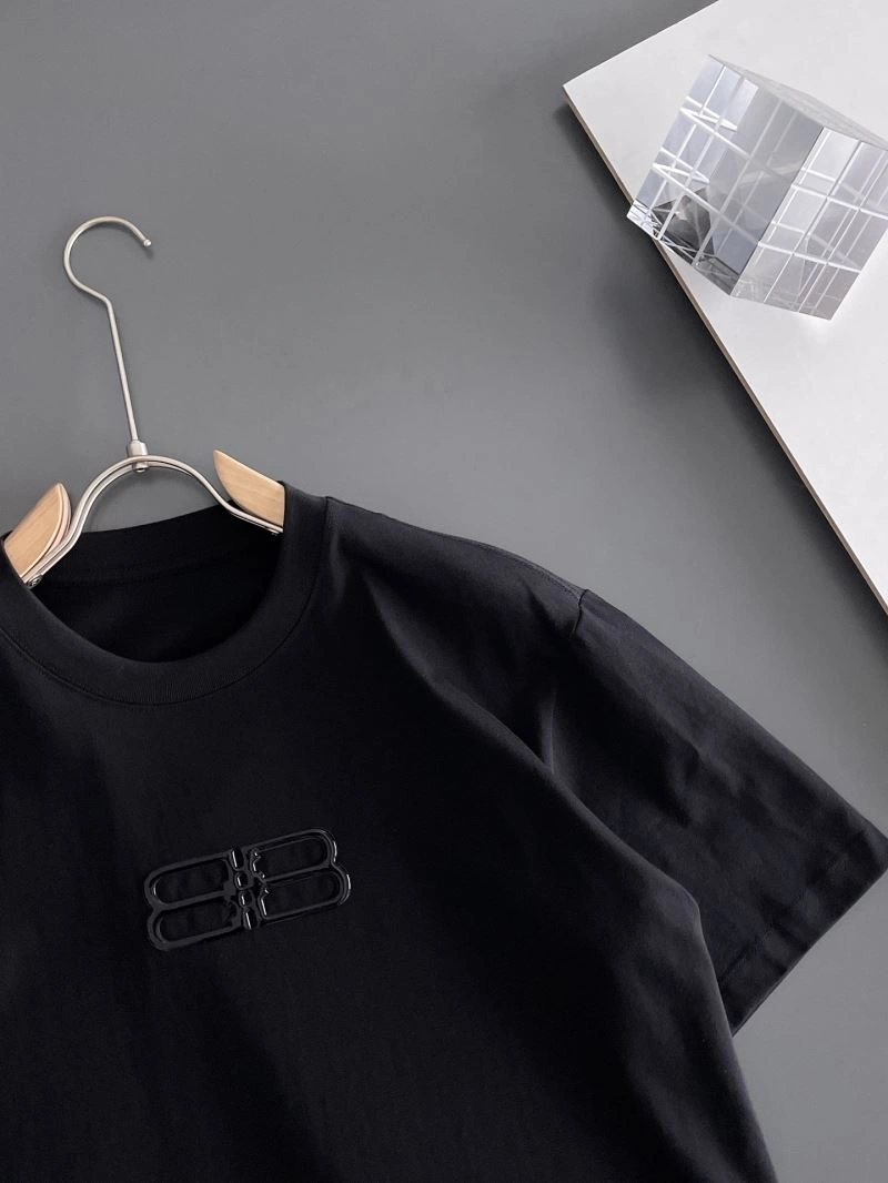 Reliable Balenciaga T-Shirts 97794