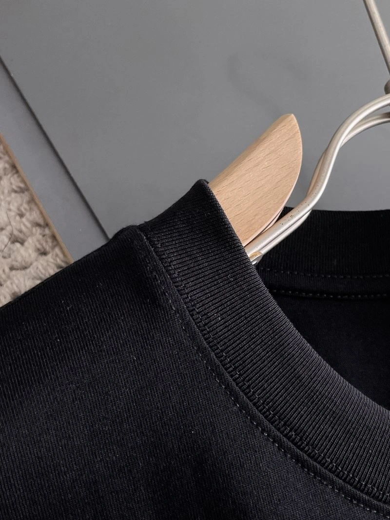 Reliable Balenciaga T-Shirts 97794