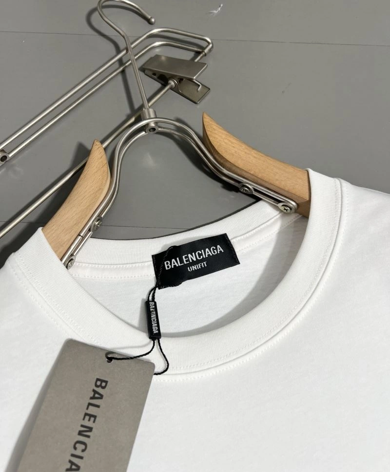 Balenciaga T-Shirts Comfortable 97862