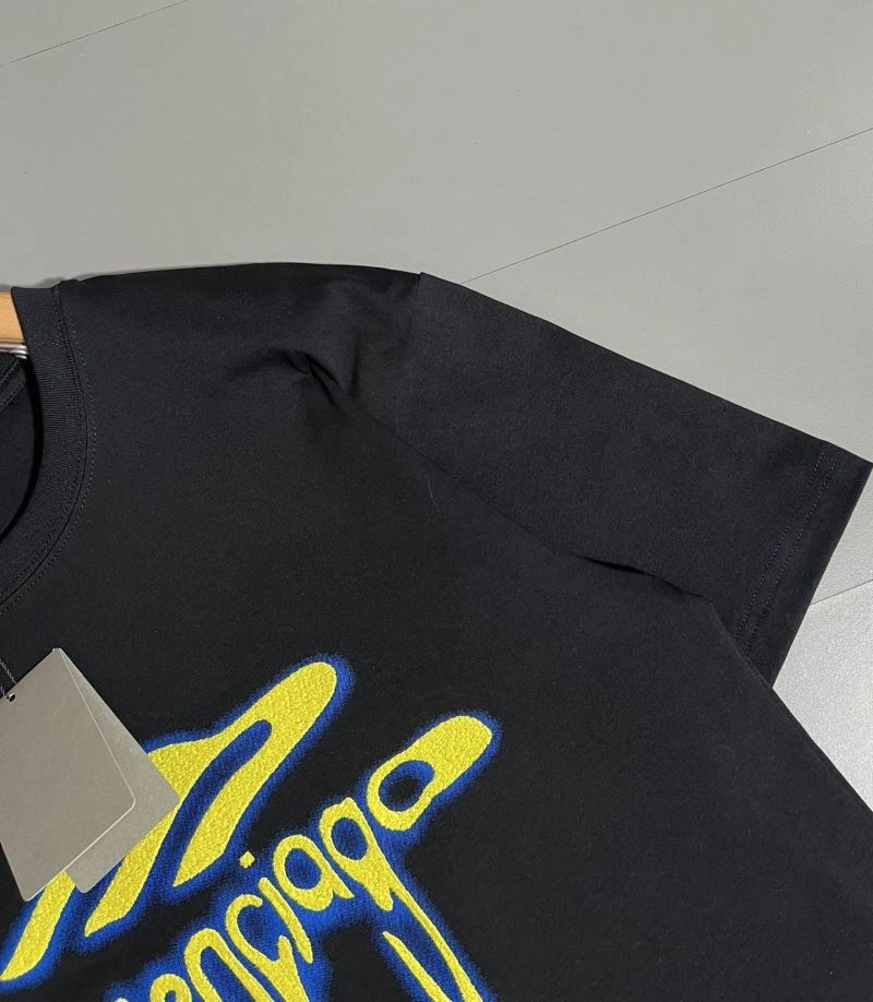 Vibrant Balenciaga T-Shirts 97827