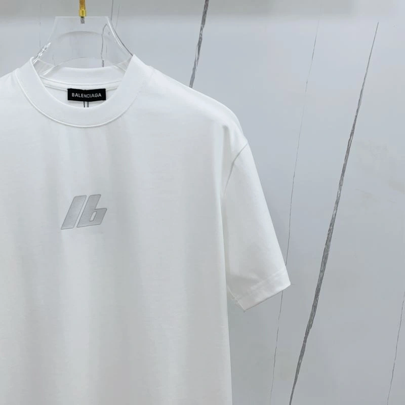 Snug Balenciaga T-Shirts 97801