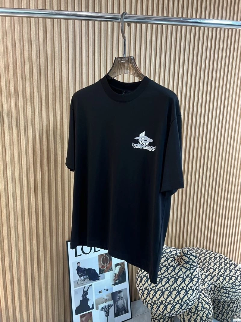 Balenciaga T-Shirts Sleek 97768