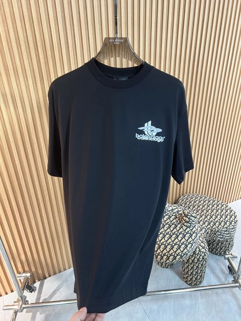 Balenciaga T-Shirts Sleek 97768