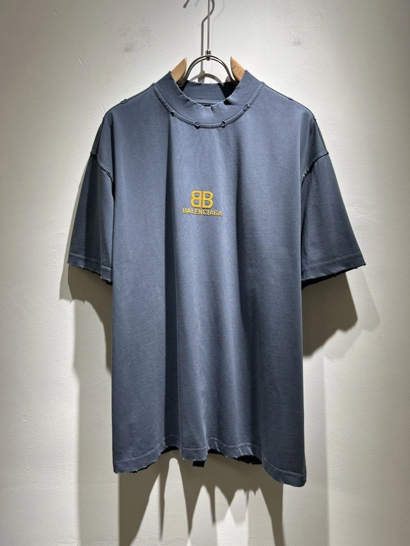 Contemporary Balenciaga T-Shirts 97757