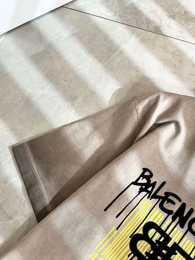 WaterResistant Balenciaga T-Shirts 97780