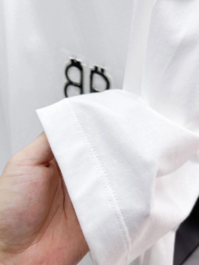 Balenciaga T-Shirts WaterResistant 97733