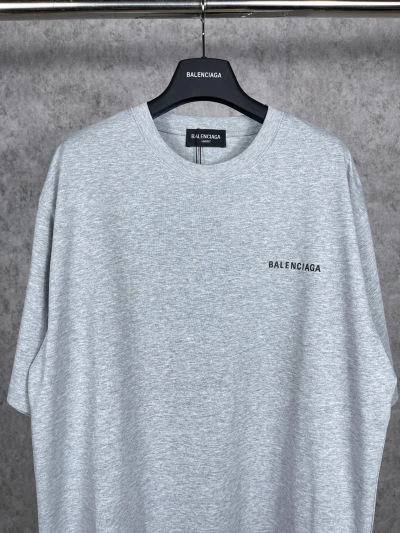 Unisex Balenciaga T-Shirts 96420