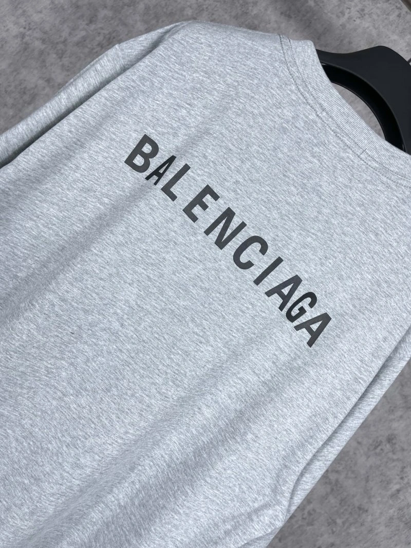 Unisex Balenciaga T-Shirts 96420