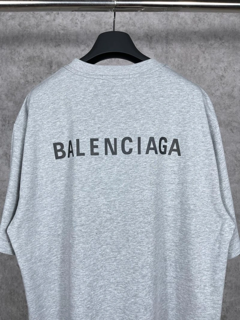 Unisex Balenciaga T-Shirts 96420