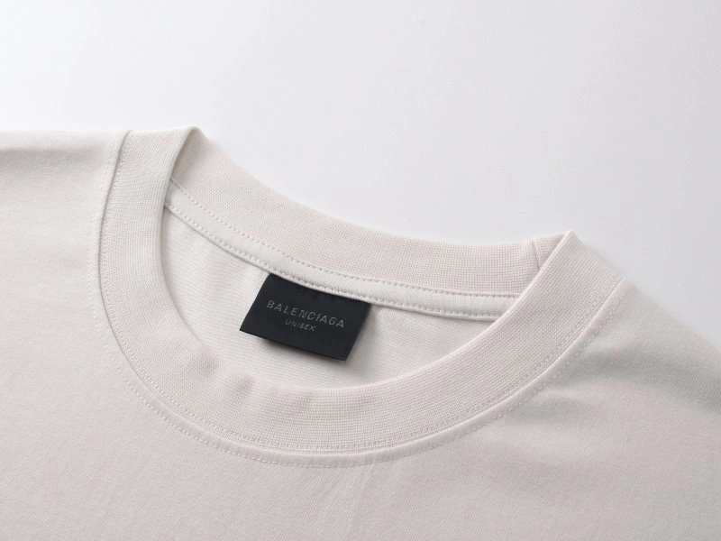 Resilient Balenciaga T-Shirts 96410