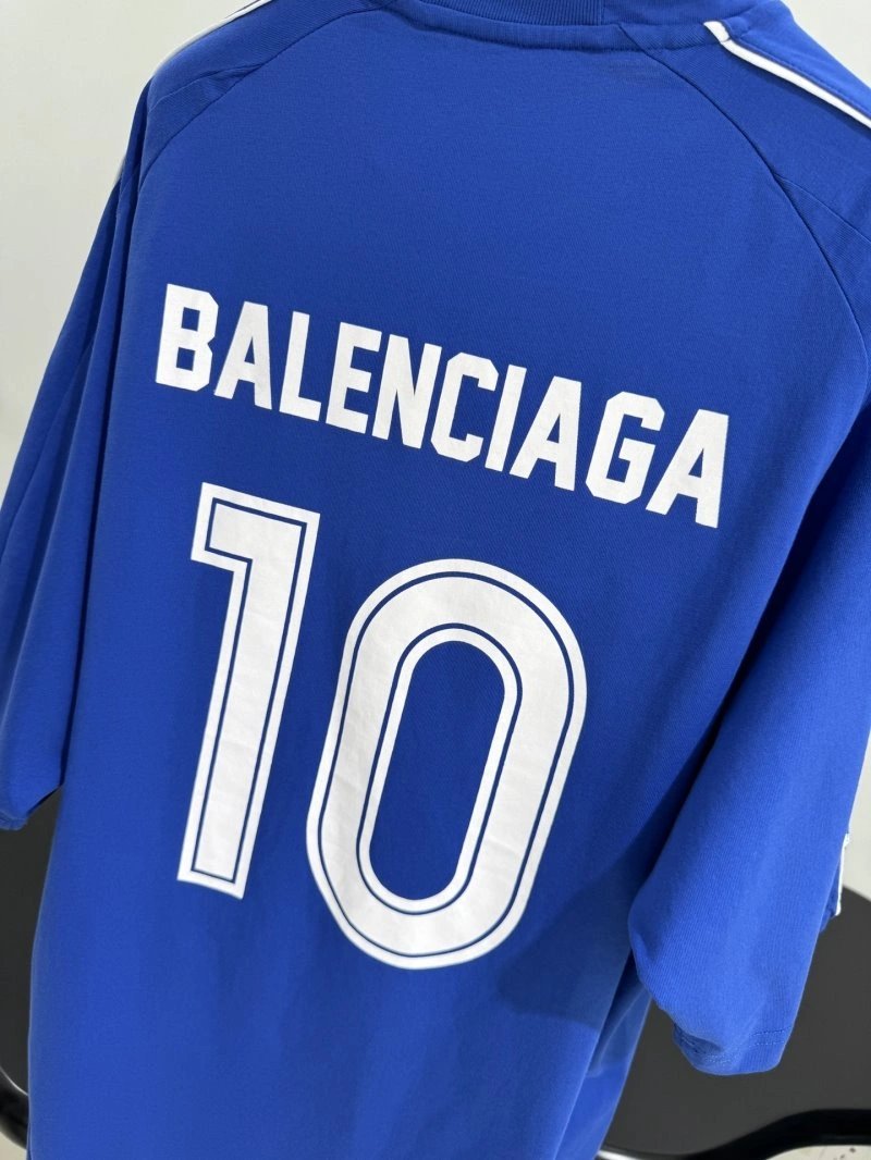 FashionForward Balenciaga T-Shirts 96397