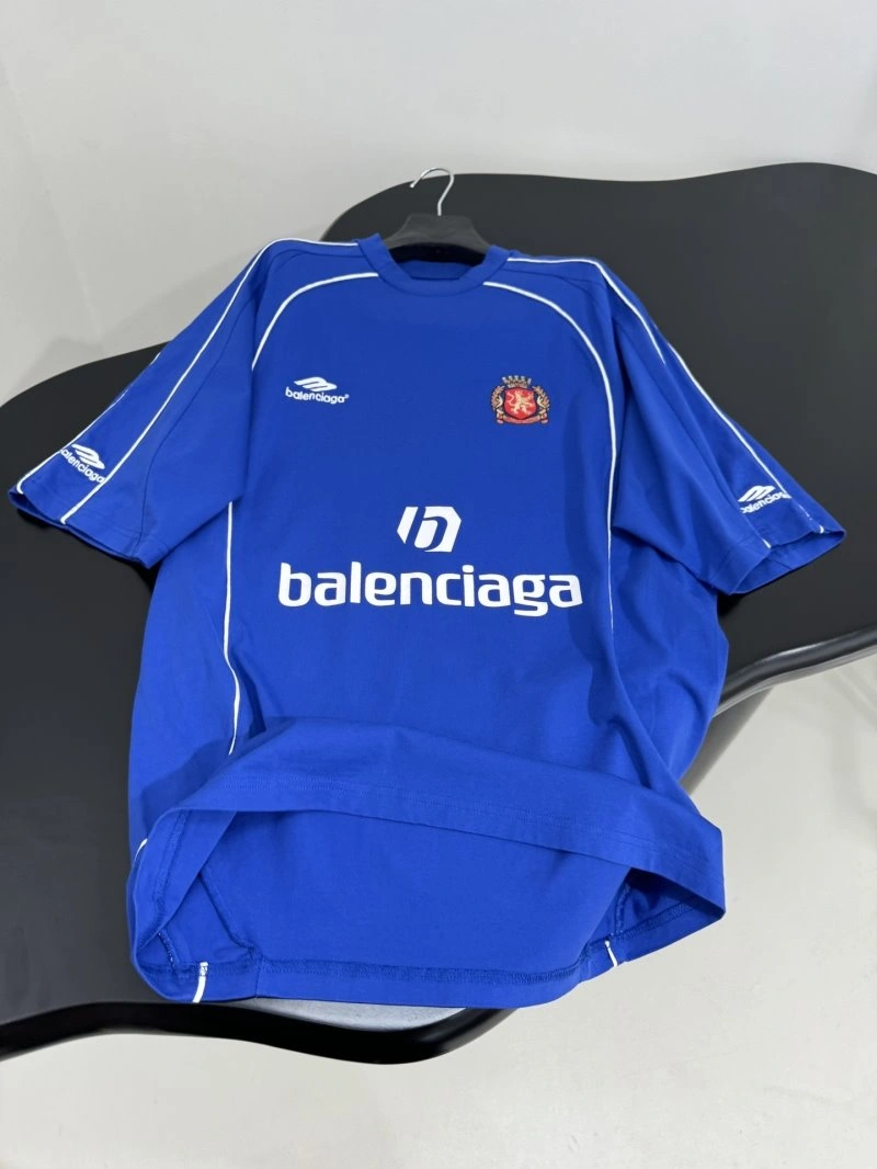 FashionForward Balenciaga T-Shirts 96397