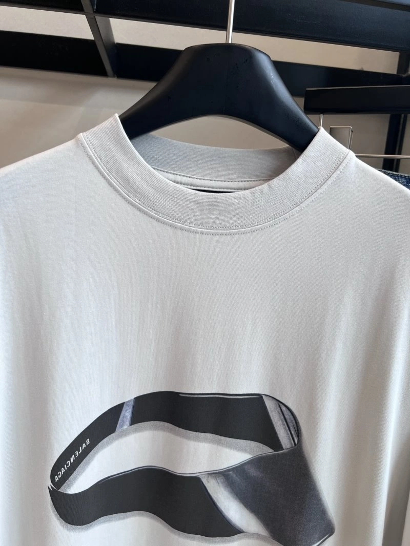 Chic Balenciaga T-Shirts 96394
