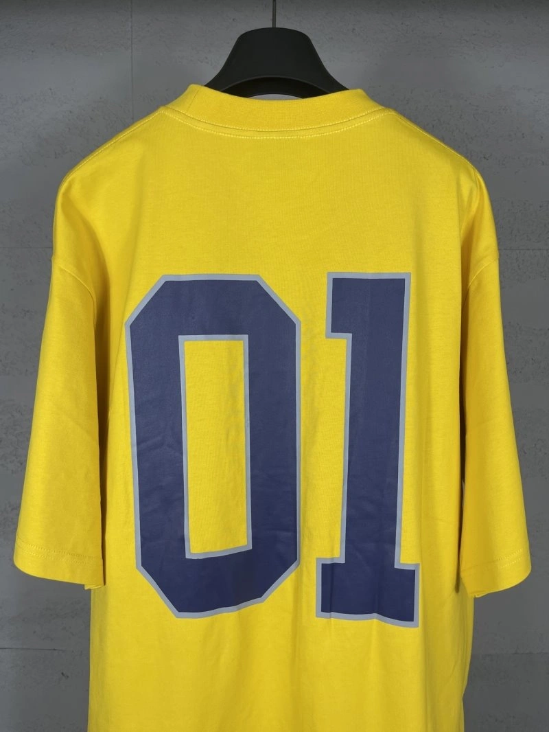 Balenciaga T-Shirts Versatile 96390