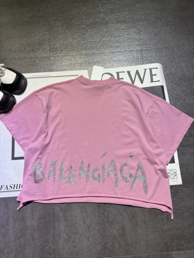 Cozy Balenciaga T-Shirts 96374