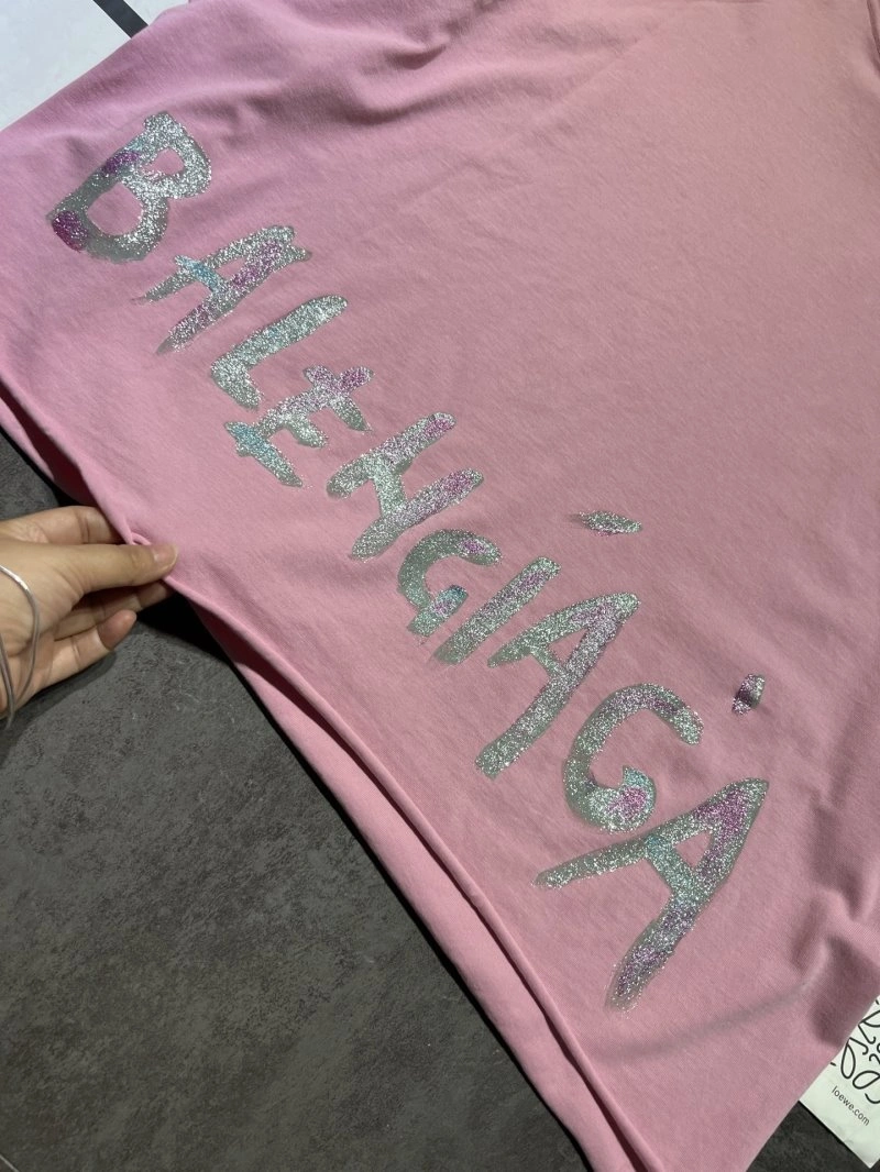 Cozy Balenciaga T-Shirts 96374
