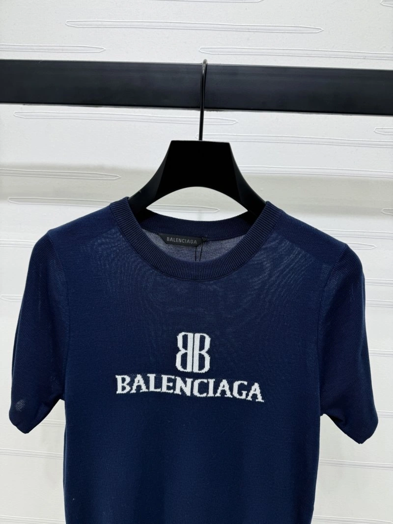 Reliable Balenciaga T-Shirts 96493